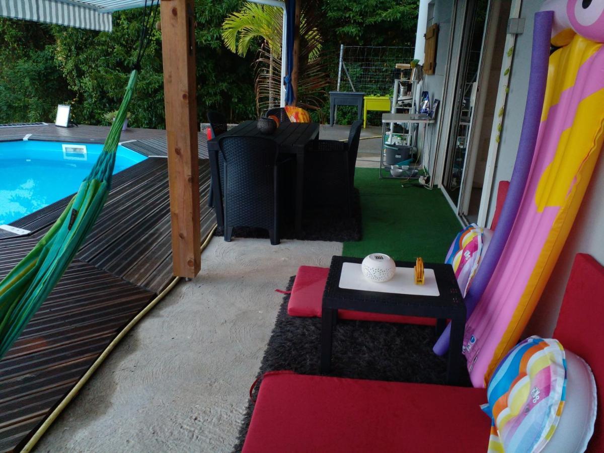 Chambre Chez L'Habitant Avec Piscine Privative Et Vue Panoramique Sur La Mer Des Caraibes Desmarinieres Luaran gambar